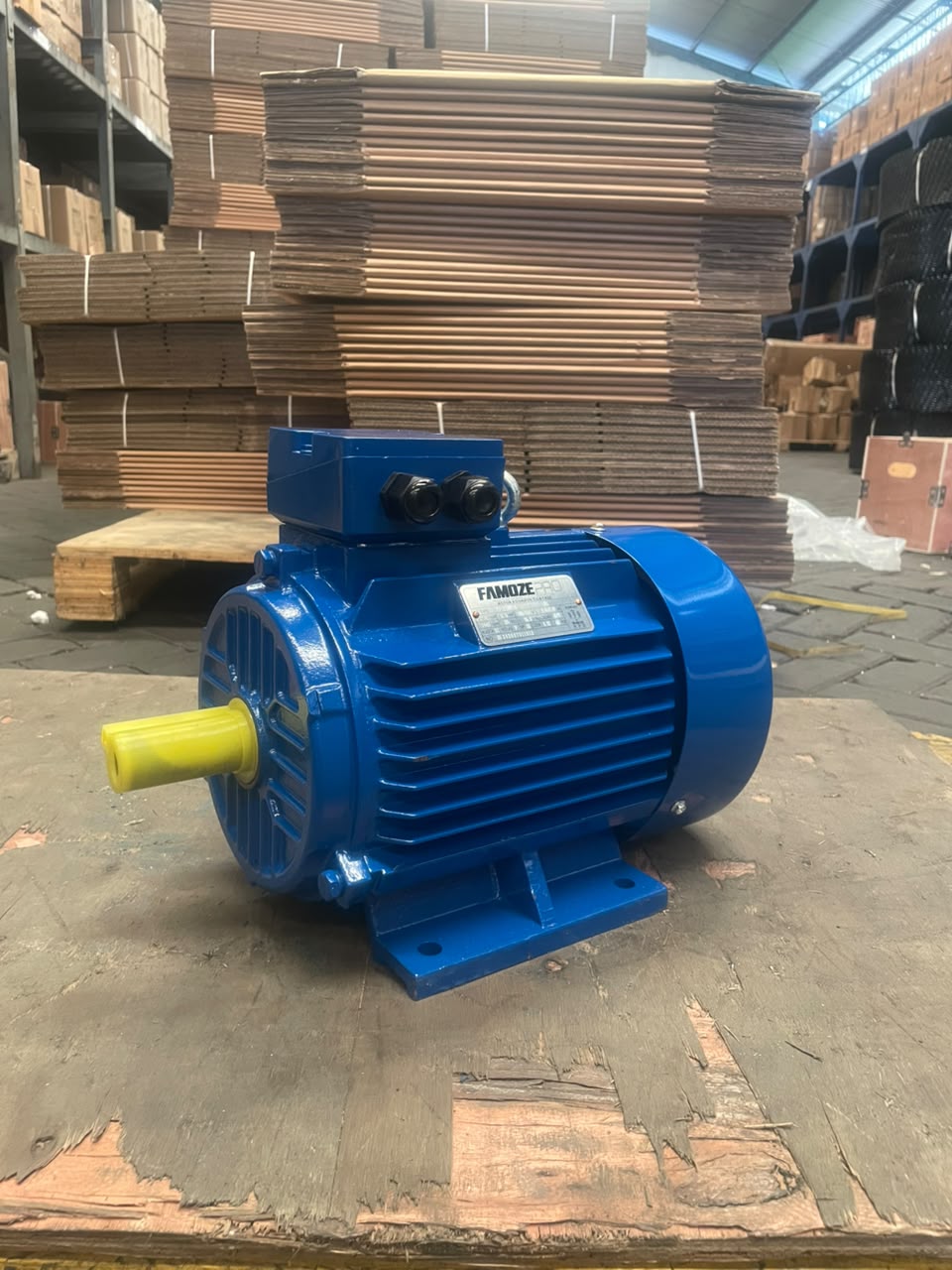Famoze Pro Y3 112M-4 (4 kw/5,5 hp) - Image 3